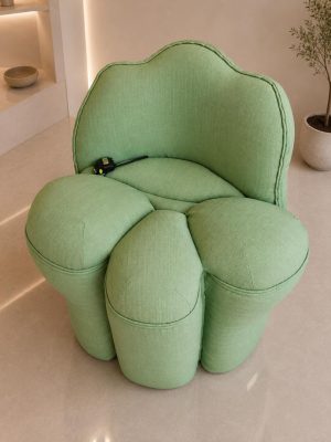Luxury Lettuce-Bloated Accent chair